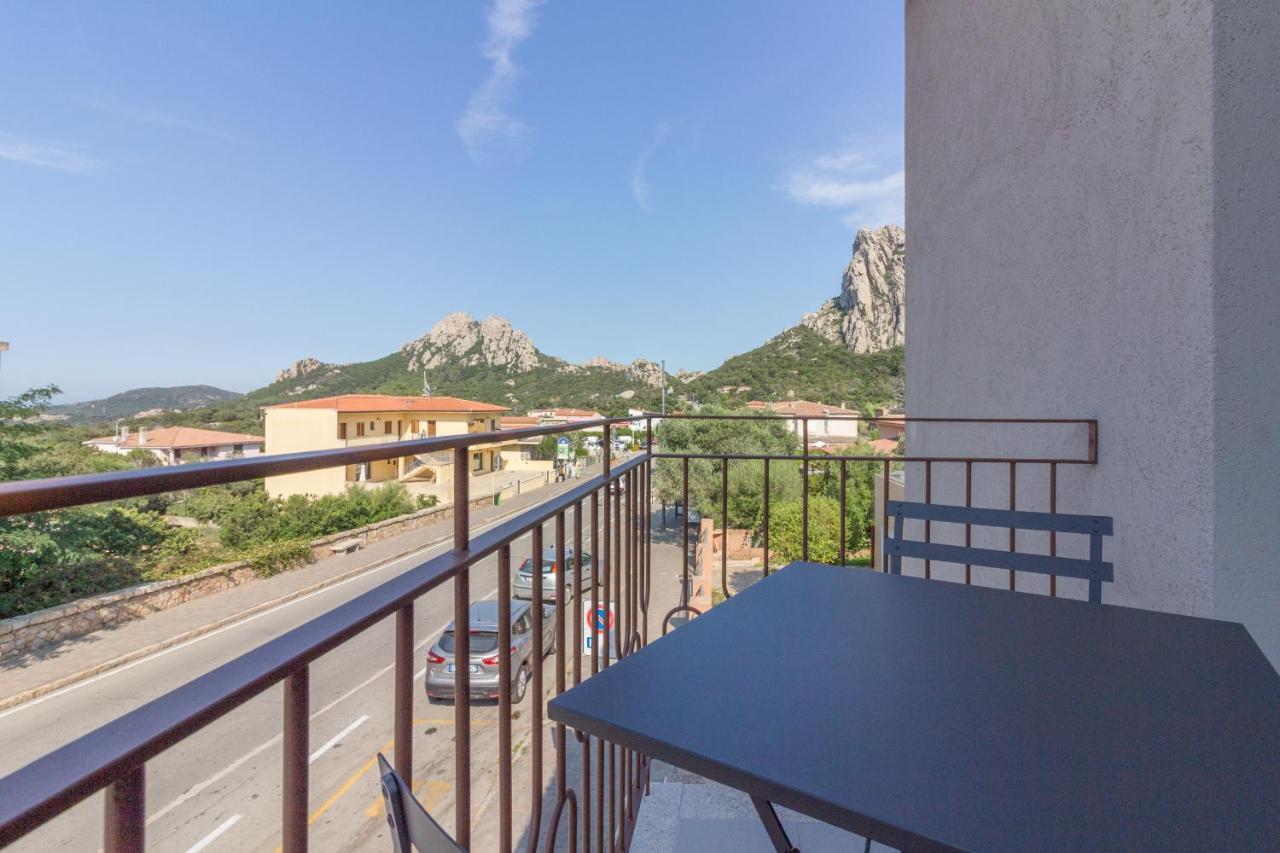 Piccola Petra Sarda Appartement San Pantaleo Buitenkant foto